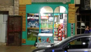 Bulldog Drugstore - San Juan