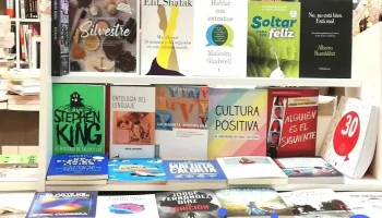 Docta Libros, La Felicidad Rolon, Habitos Atomicos, Messi, Harry Potter - Villa Dolores