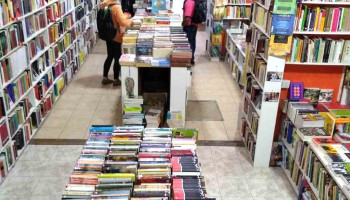 Fahrenheit Libros - 9 De Julio 56