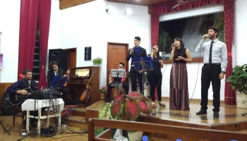 Iglesia Adventista del Séptimo Día - Jardín América - Jardín America