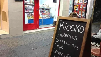 Kiosco Leotom - Av Juan De Garay 3565