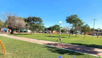 Plaza Marciano Verón ( Centenario ) - Corrientes