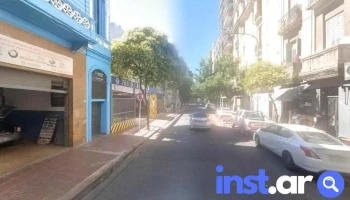 Puesto de Diarios y Revistas - Salta 774