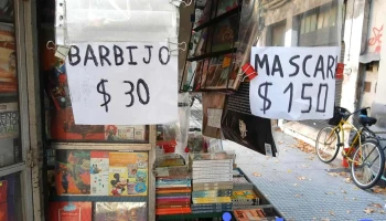 Puesto diarios y revistas - Av. Regimiento De Patricios 54