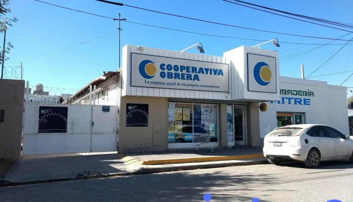 Cooperativa Obrera -  Estacionamiento - Gral. Fernandez Oro