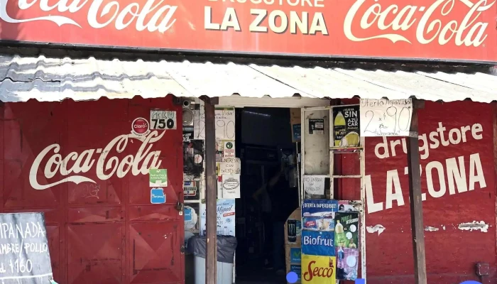 Drugstore La Zona -  Del Propietario - Yerba Buena
