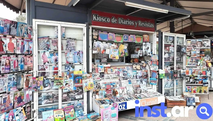 Kiosco De Diarios Y Revistas Milagros Paseo De Compras Paravati Interior - Merlo