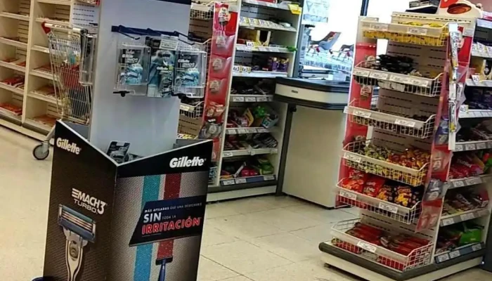 La Anonima Supermercado Interior - Cinco Saltos