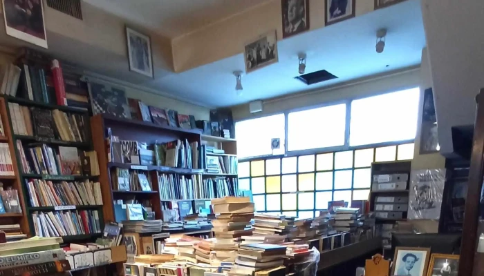 La Barca Libros - San Carlos De Bariloche