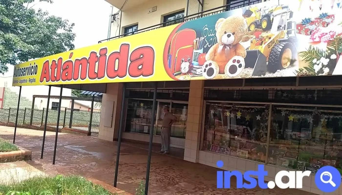 Librería Atlantida - N