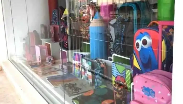 Libreria Clips Interior - Coronel Du Graty