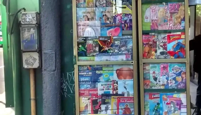 Puesto de Diarios y Revistas Enrique - C1059Abt Cdad. Autónoma De Buenos Aires