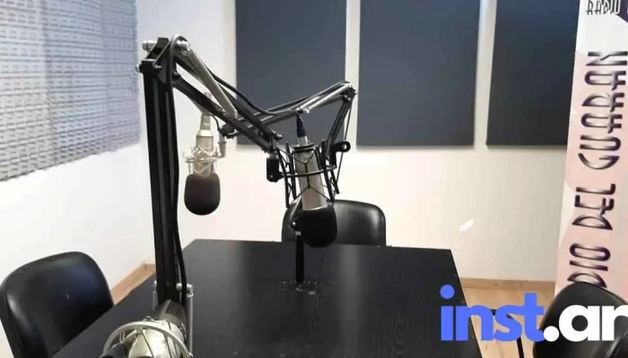 Radio Del Guaran -  Interior - Esquina